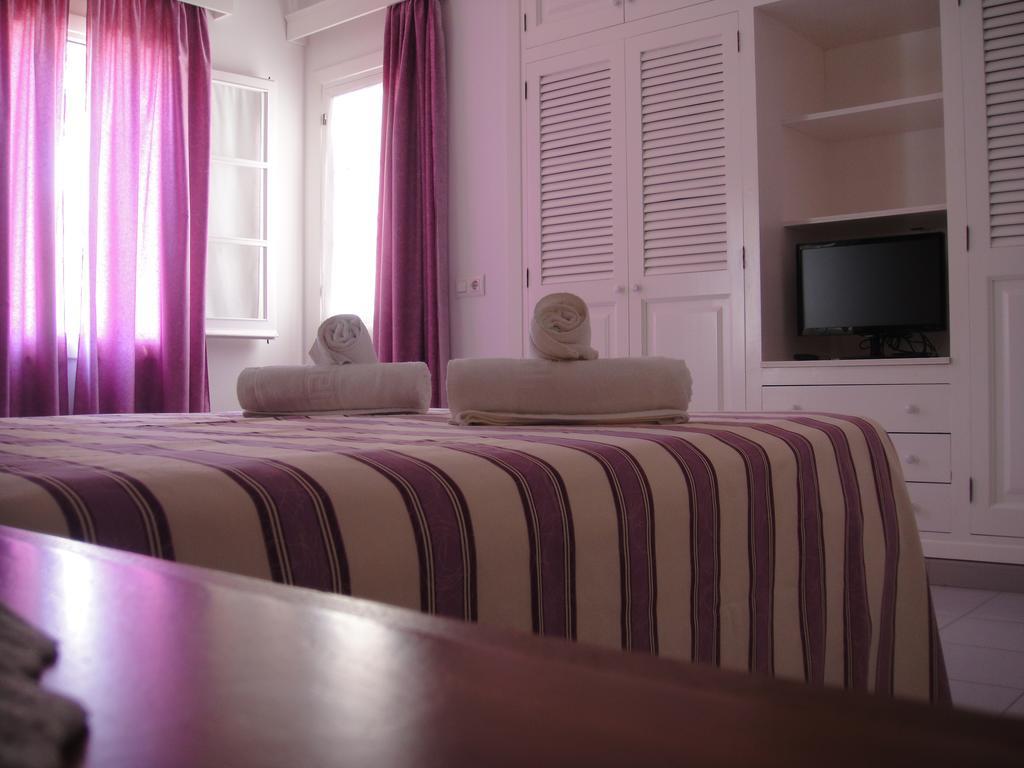 Villa Piscis Cala Blanca  Room photo